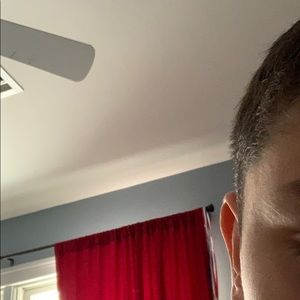 Meet your Posher, Justin